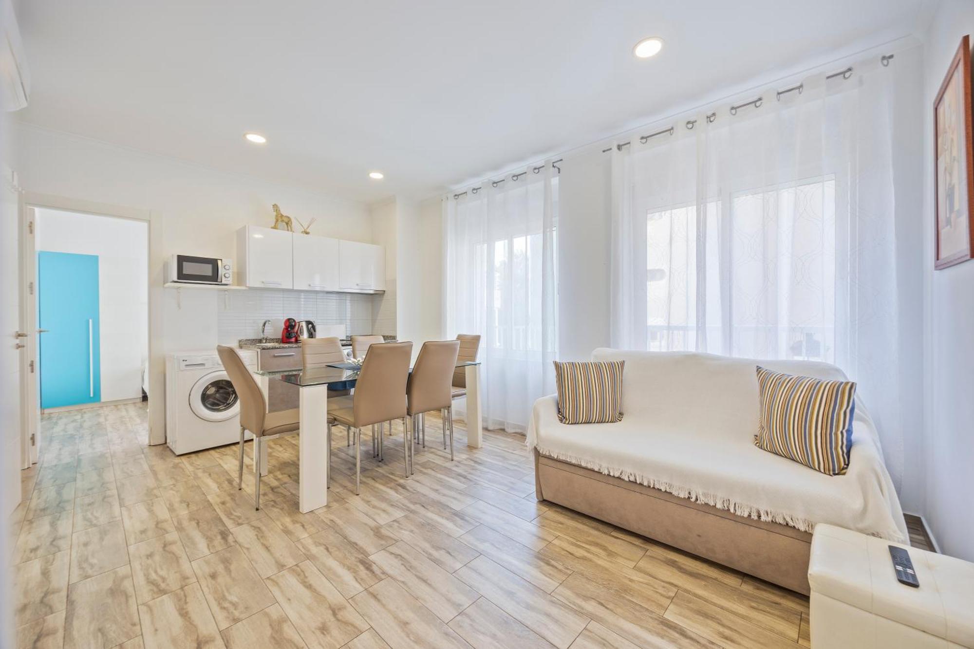 Chorrol Apartament *